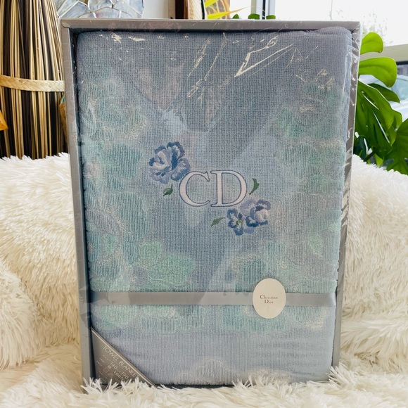 Christian Dior Towel Blanket 140x190CM BNIB